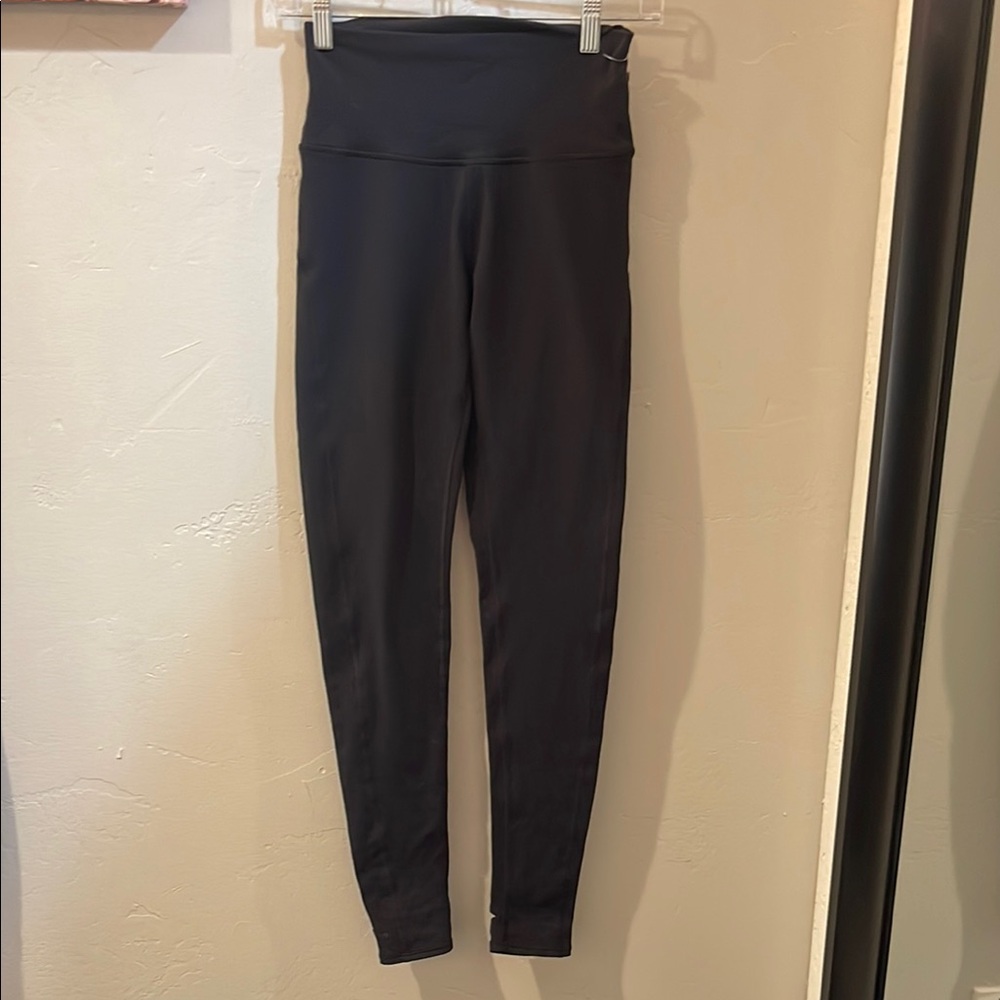 ALO Yoga Black High-Waisted Leggings